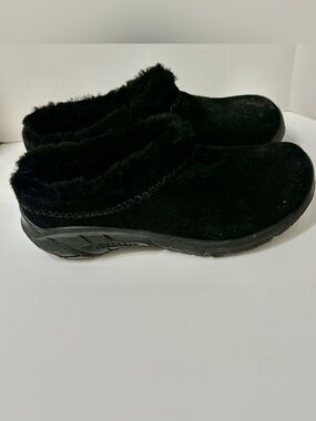 Women’s Black Sheepskin Cozy Mules with Plush Lining with Footbed Wool and poly